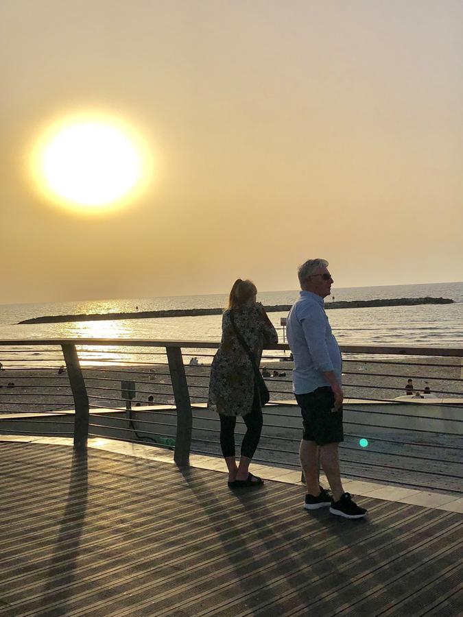 Hayarkon By The Beach Tel Aviv Buitenkant foto