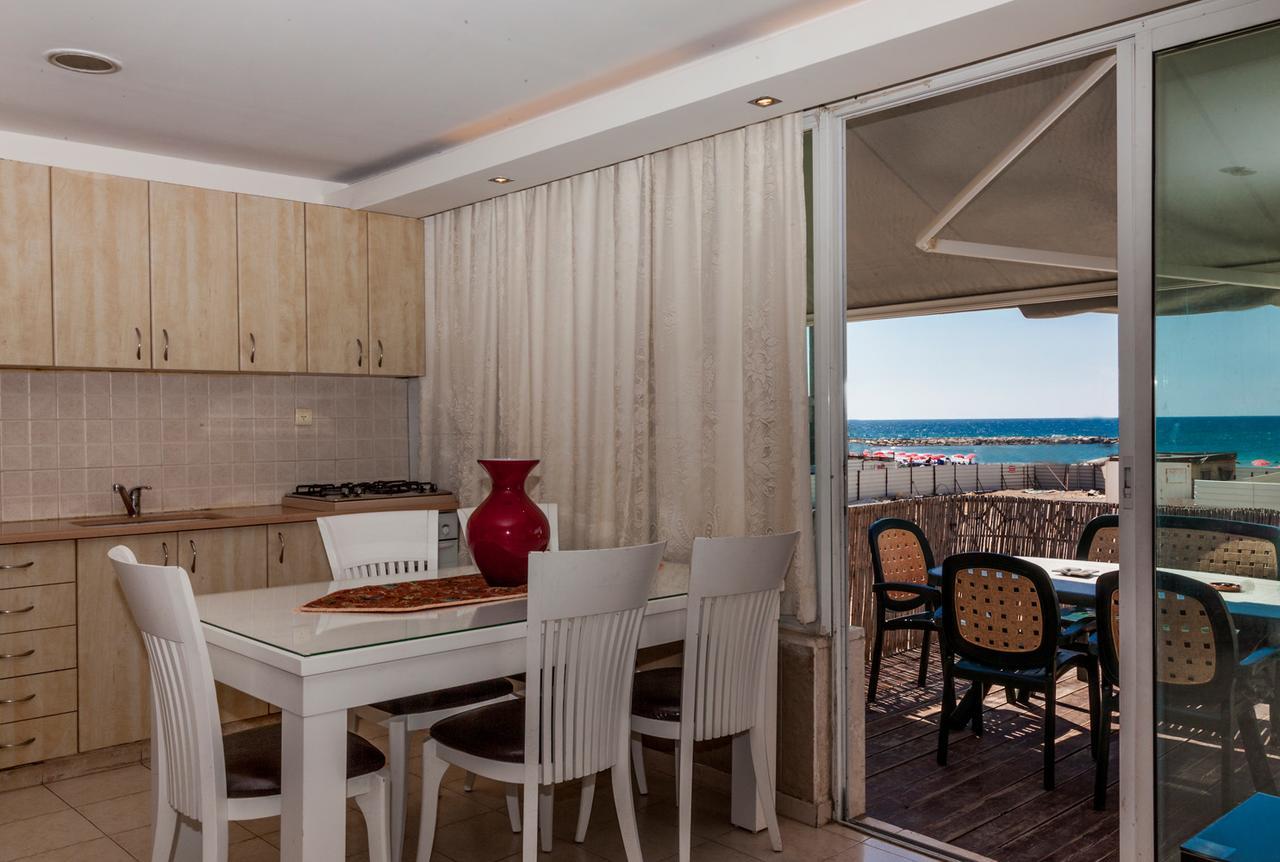 Hayarkon By The Beach Tel Aviv Buitenkant foto