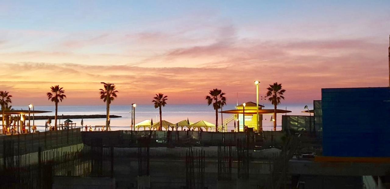 Hayarkon By The Beach Tel Aviv Buitenkant foto