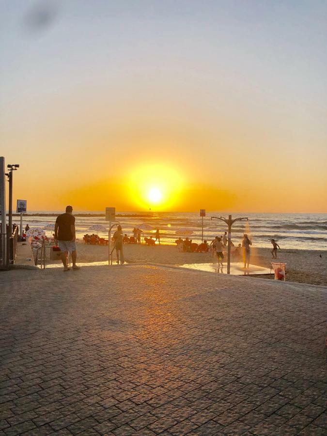 Hayarkon By The Beach Tel Aviv Buitenkant foto